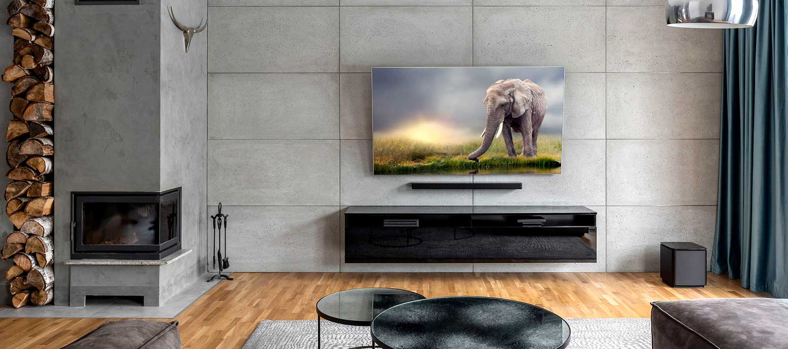 Wohnzimmer mit 4K Fernseher